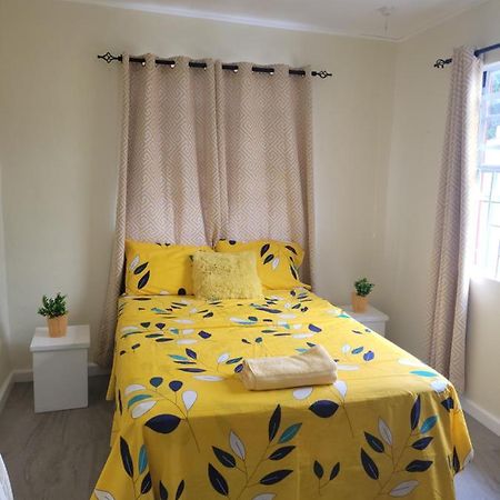 Kensington Oval- 2 Bed 1 Bath Villa Bridgetown Bagian luar foto
